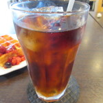 マッジオ コーヒー - 選べるドリンクはアイスティーに。