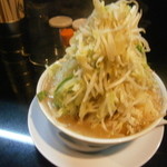 ラーメン たくのじ - 醤油￥650　野菜マシマシ