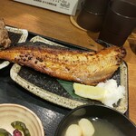 Maguro Soumasuisan - ホッケの醤油焼きでかい。