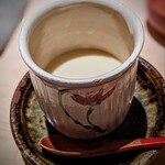 千葉たかおか - 船橋三番瀬。大和蛤の茶碗蒸し。独特の甘みに滑らかな蒸し加減がアッパレヽ(^o^)丿