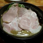 頑固麺 - 濃厚白湯９５０円