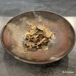 カーサ・デル・チーボ - 栗の粉を練り込んだ自家製のタリアテッレ 猪のサルシッチャと栗のラグーのトリュフ掛け