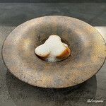 カーサ・デル・チーボ - 毛蟹とカニミソのトルテッリ､トピナンブールのピュレとニンニクのスキューマ