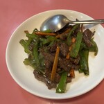 チャイナ厨房盧山 - 青椒肉絲　小皿