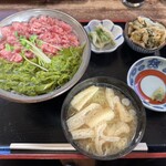 どんや - まぐろめかぶ丼