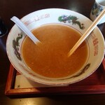 つるや本店 - 味噌ラーメン　800円　塩分の摂り過ぎに注意しましょう