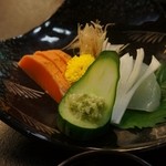 日長庵 桂月 - サーモンとこんにゃくのお造り