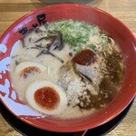 ラーメン まこと屋 - 煮玉子牛じゃん