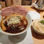 くそオヤジ最後のひとふり 三宮店