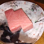 焼うお いし川 - 焼く前の大トロ