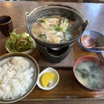 おかた茶屋 - もつ鍋定食