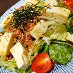 中落ち100円の居酒屋 まぐろんち - 