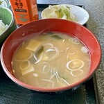 みどりお食事喫茶 - ミックスフライ定食(\1,800) みそ汁