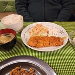Kicchin Koatto - 本日のサービスランチ　トンカツ定食