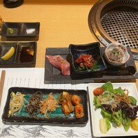 近江うし焼肉 にくTATSU 銀座店 - 