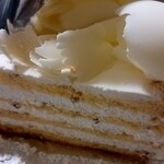 ハーブス - ホワイトチョコレートケーキ　税込９００円