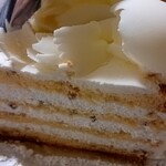 ハーブス - ホワイトチョコレートケーキ　税込９００円