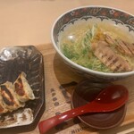 味噌乃家 - 塩ラーメン　餃子セット