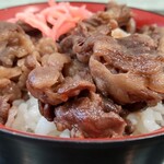 Kanda Pa-Kingu Eria (Kudari) Fu-Do Ko-To - 照りが美しい牛肉