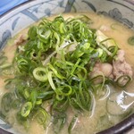 白ひげ食堂 - うどん（細麺）もメニューにあります。