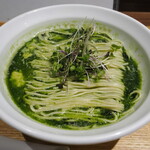 NIBOSHI MANIA - 特濃アサリニラ煮干ソバ 左から