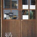 NIBOSHI MANIA - 入口。さすがに日傘はなくなった