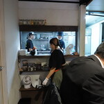 NIBOSHI MANIA - 厨房方向