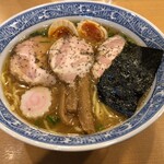 Chuukasoba Aoba - 特製中華そば1080円