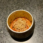 イチリン ハナレ - ★よだれ鶏のタレに山椒麺