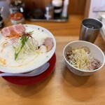 sei-daku 泡せ飲ム - 赤daku  850円　　追加のミニ焼豚丼　200円