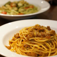IL PINOLO SKY TERRACE 横浜 - ボロネーゼ（1400円）とジェノベーゼソースのパスタ（1600円）
