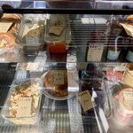 BARU 竹末 - ショーケース。