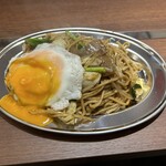 うま成屋 - 焼きそば　ソース味