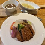 野菜がおいしいレストラン LONGING HOUSE - 蓼科牛カツカレー(\3,390)