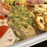 Brunch cafe LAPIN - 开胃菜（@
      2,000×4人份+税）