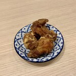 鶏そば 美な味 - 肉汁からあげ ¥200