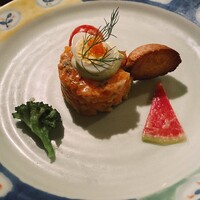 むくの実亭 - 鮭といぶりがっこのタルタル