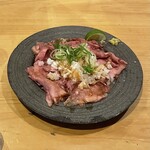 鮨・酒・肴 杉玉 - ローストビーフのカルパッチョ