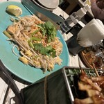 Madam My modern thai vietnamese - 