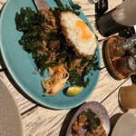 Madam My modern thai vietnamese - 