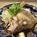 Xiang Pen Pen - 香港鮮魚の蒸し物：熊本の大紋羽太（オオモンハタ）の蒸し物