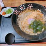 麺坊 蕎麦博 - 天麩羅　温そば　¥1300