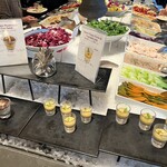 ロウリーズ・ザ・プライムリブ - 