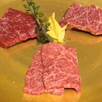 個室焼肉 牛姫 恵比寿本店 - 上ロース、ハラミ、ランプ