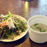 摩波楽茶屋 - サラダとスープ