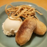Gon taro - デザート　そば饅頭