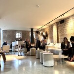 Brut 172 by Hans van Wolde - 