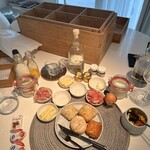 De Kromme Watergang - ゴージャス過ぎる朝食(食べきれない・・・)