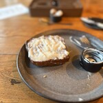 Restaurant De Mark - ②フレンチトース シナモン フレッシュクリーム9€