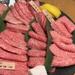 やきにく 飛牛 - 